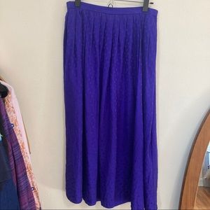 Vintage Silk Purple midi skirt dots circles size 10